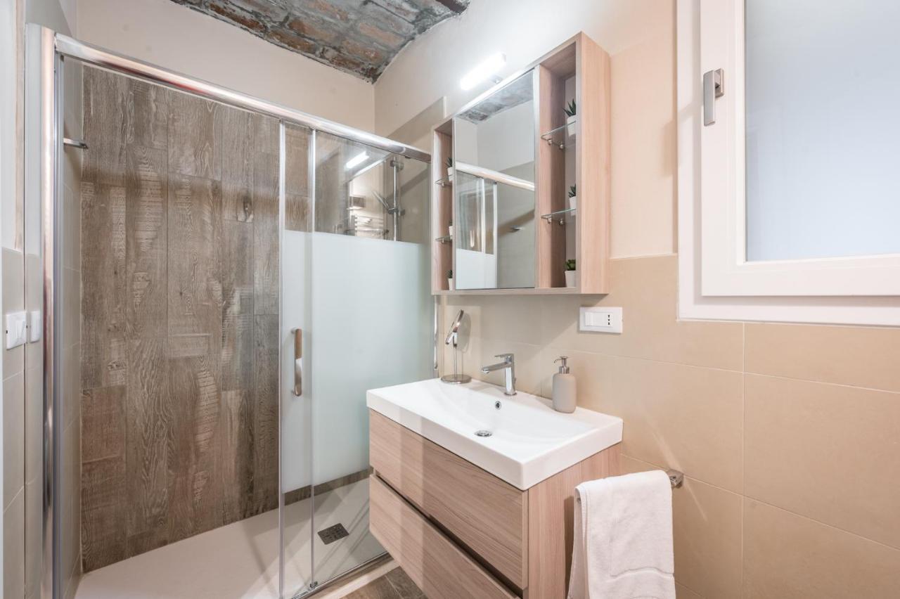 Broccaindosso Wood Apartments 5* Bologna Exterior foto